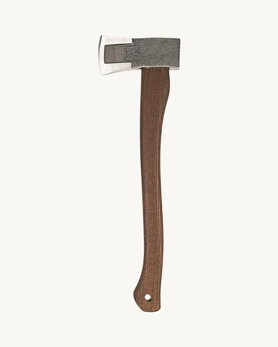 CABIN AXE