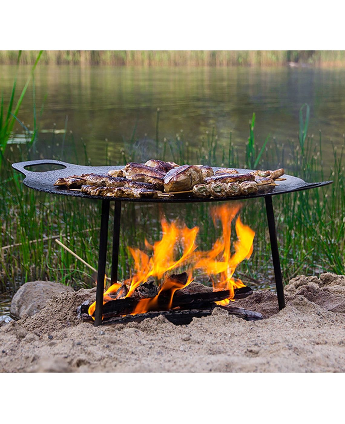 GRIDDLE AND FIRE BOWL