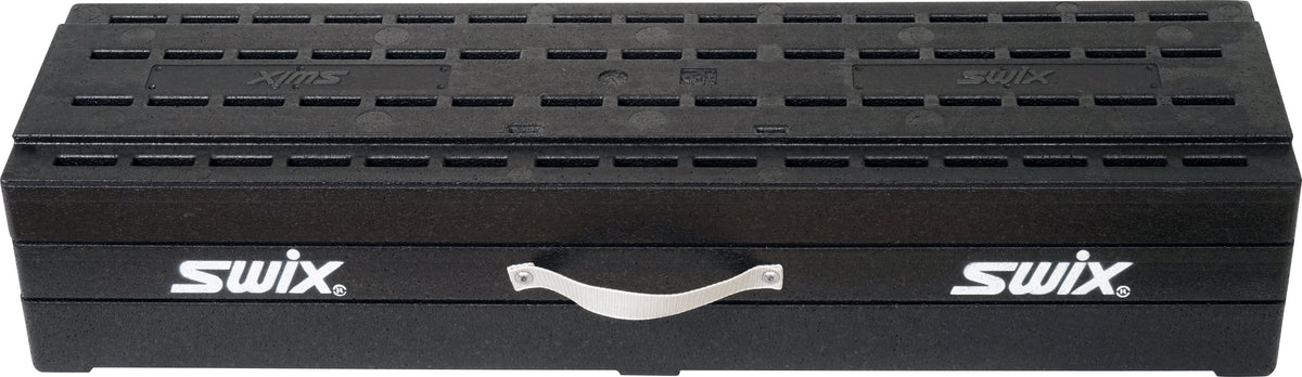 T7654N FLOOR RACK 30 PAIRS XC SKIS
