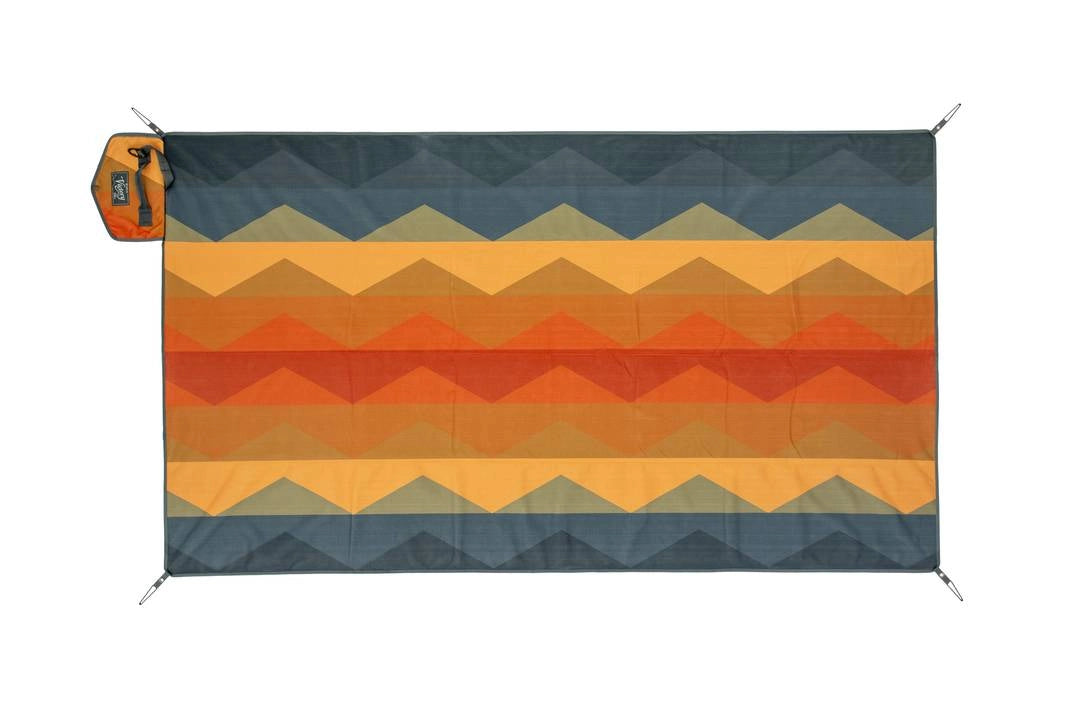 VICTORY PATIO BLANKET